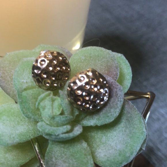 #18 Set of 7 Fun Bright Toned Earrings - Picture 10 of 14